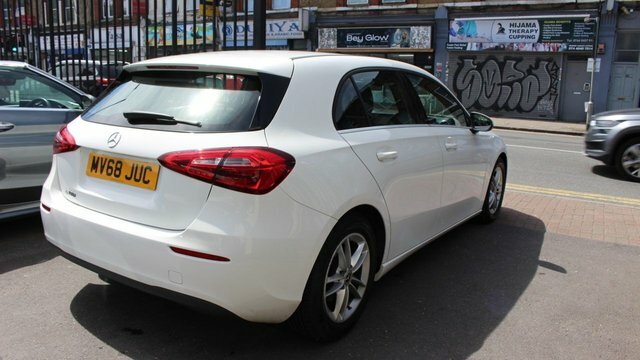 Mercedes-Benz A Class A180 Se Hatchback MV68JUC White #6