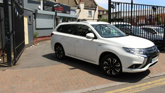 Mitsubishi Outlander 12Kwh Gx3h Suv White