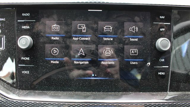 Volkswagen Polo Tsi Life Hatchback Black #6