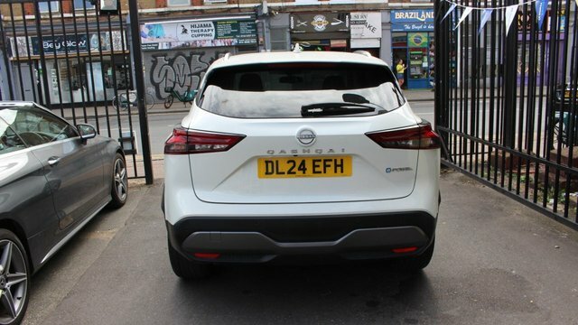 Nissan Qashqai Tekna E-power A Green #16