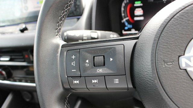 Nissan Qashqai Tekna E-power A Green #13