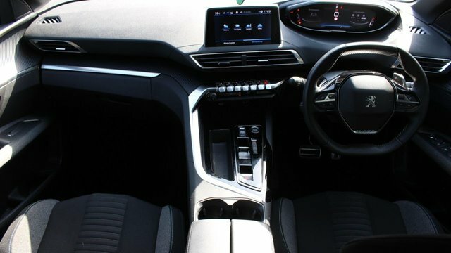 Peugeot 3008 Puretech Active Premium URZ7462 Grey #2