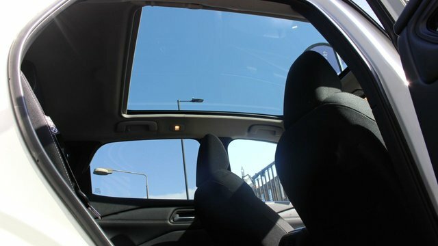 Nissan Qashqai Dig-t Mhev N-connecta Suv White #3
