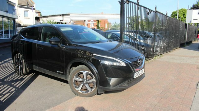 Nissan Qashqai H E-power N-connecta Suv Black