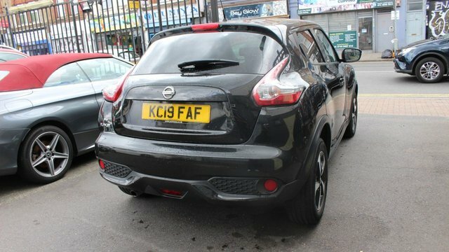 Nissan Juke Bose Personal Edition Suv Black #4