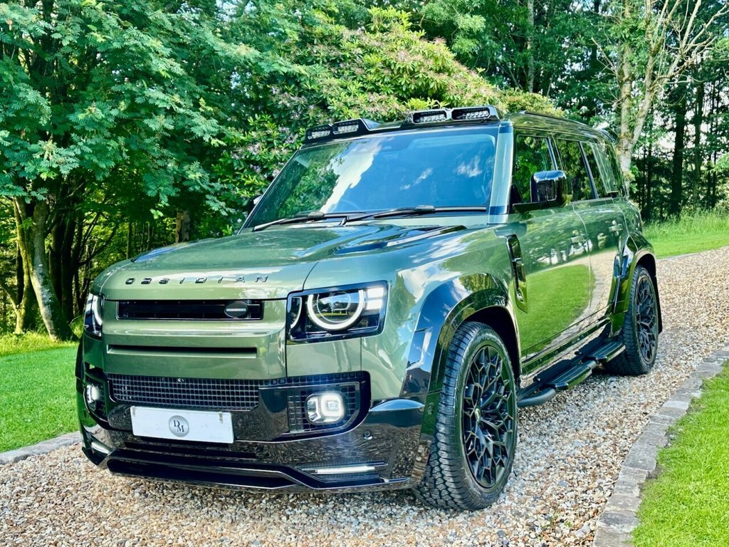Land Rover Defender 110 Suv Green #3