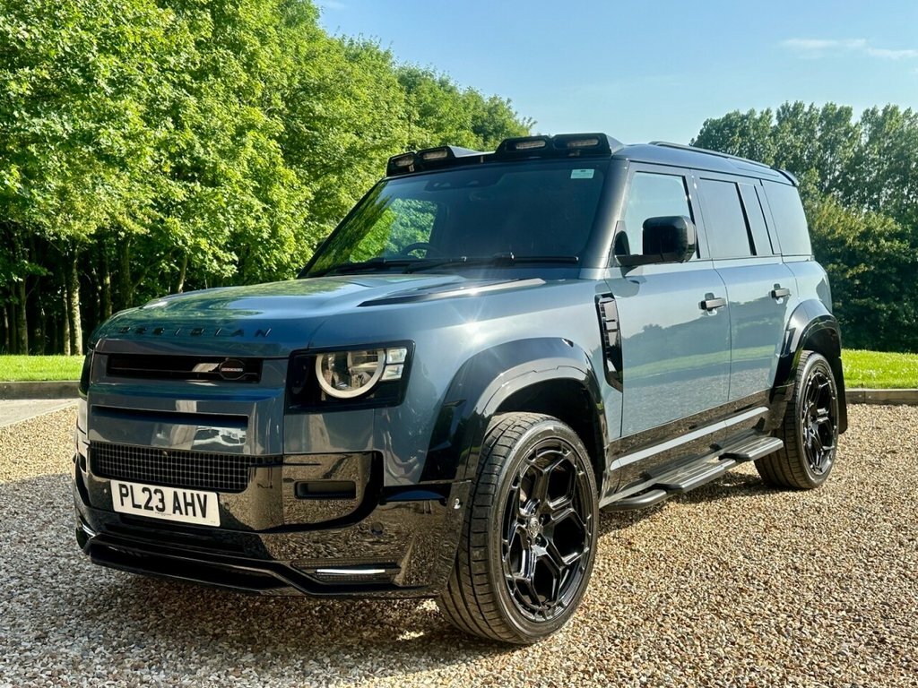 Land Rover Defender 110 3L Null Blue