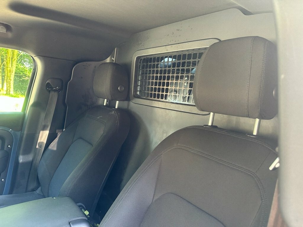 Land Rover Defender 110 3L Null Blue #2