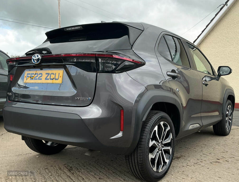 Toyota Yaris Cross Excel White #9