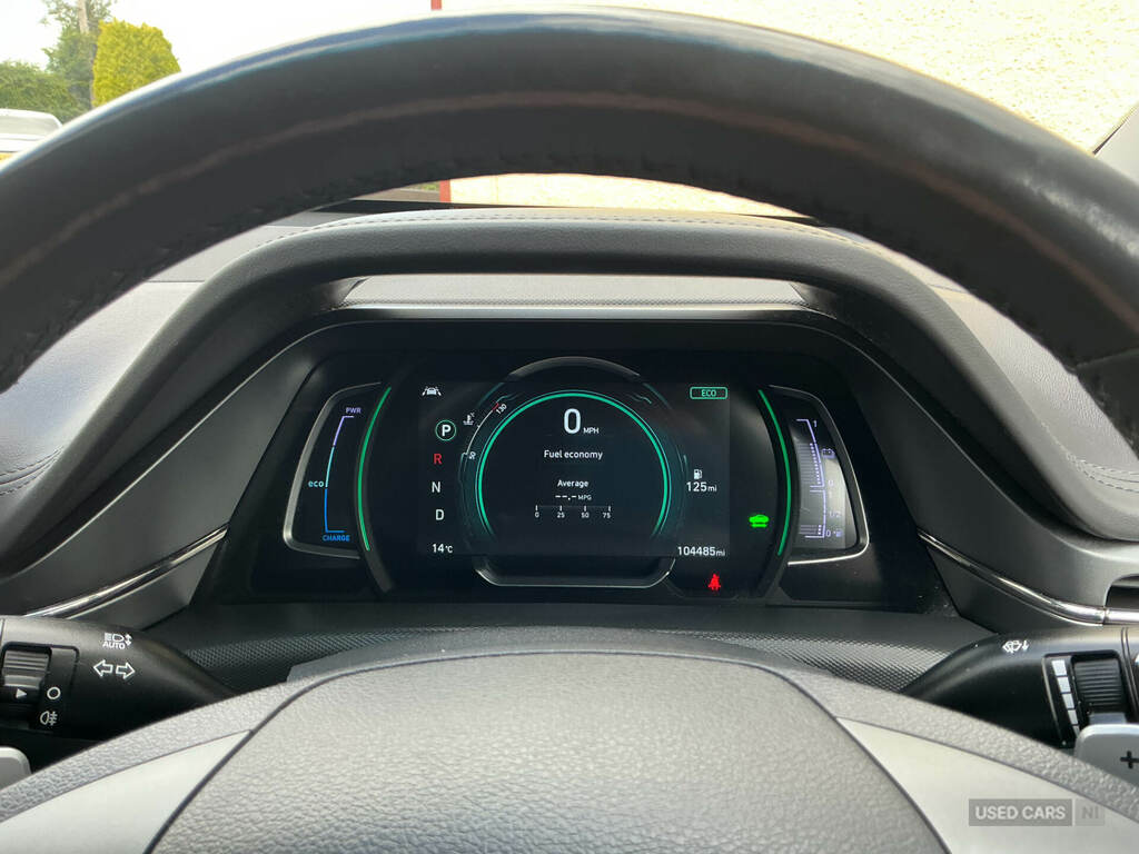 Hyundai Ioniq Hatchback Blue #15