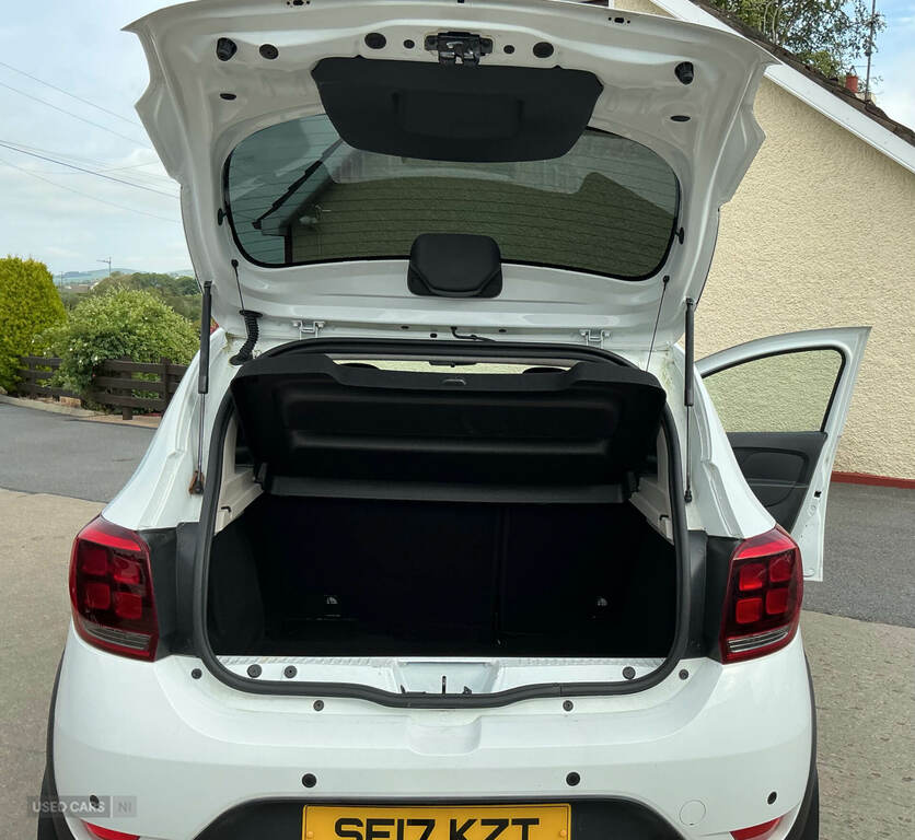 Dacia Sandero Stepway 1.5 Dci Laureate White #6
