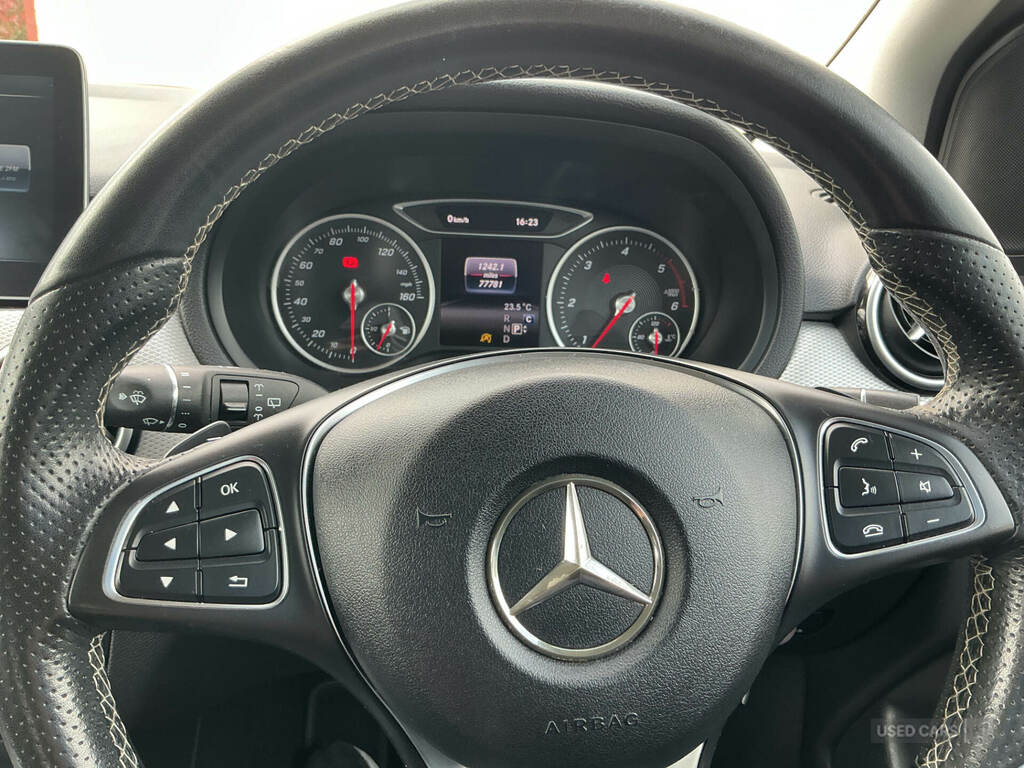 Mercedes-Benz B Class B 200 Amg Line Premium D Black #15