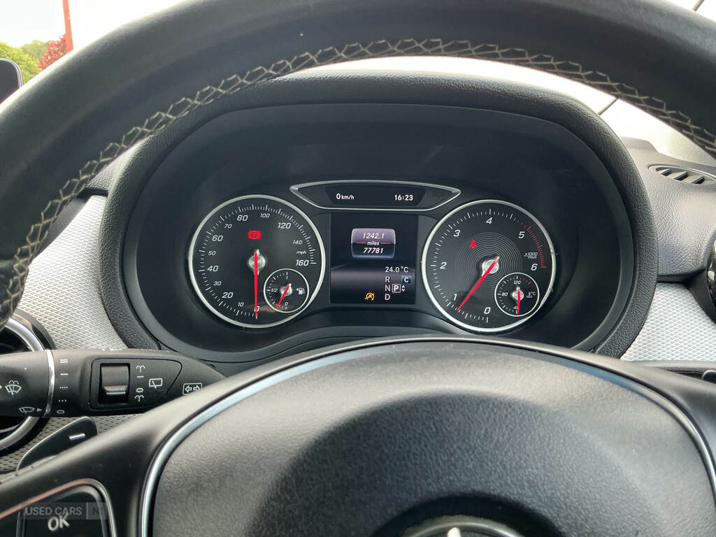 Mercedes-Benz B Class B 200 Amg Line Premium D Black #14