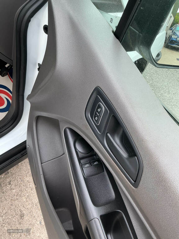Ford Transit Connect Connect 1.5 200 Ecoblue Limited L1 Euro 6 Ss Black #13