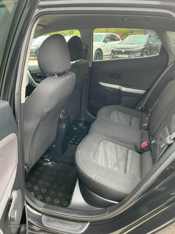 Kia Ceed 1.6 Crdi 2 Sportswagon Euro 5 White #12
