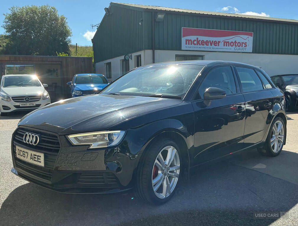Audi A3 1.6 Tdi 116 Se Technik S Tronic Black