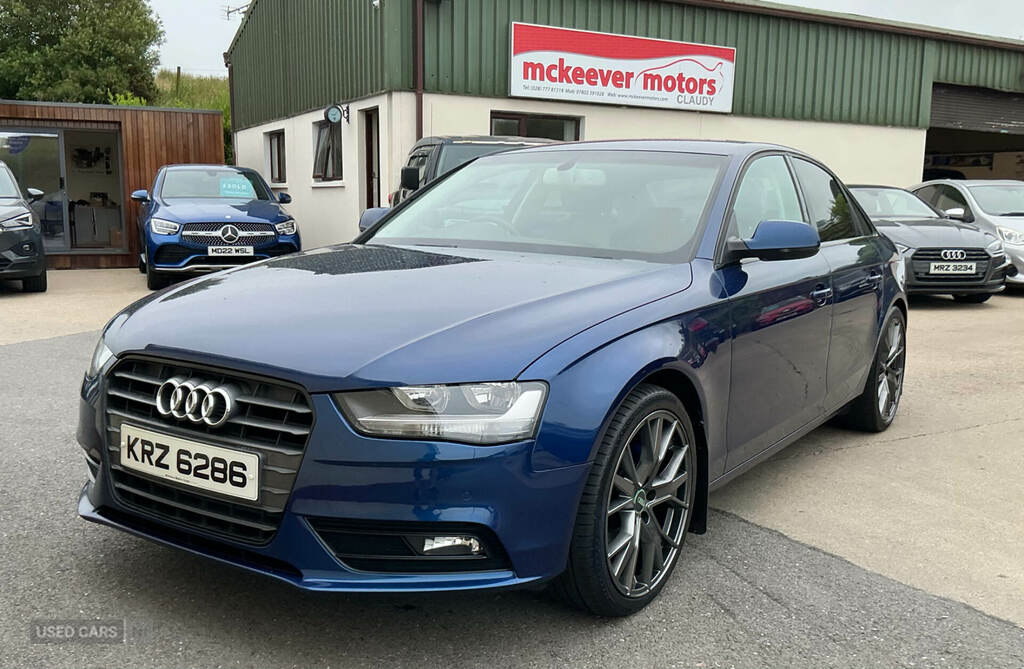 Audi A4 2.0 Tdi Ultra 163 Se Technik Blue