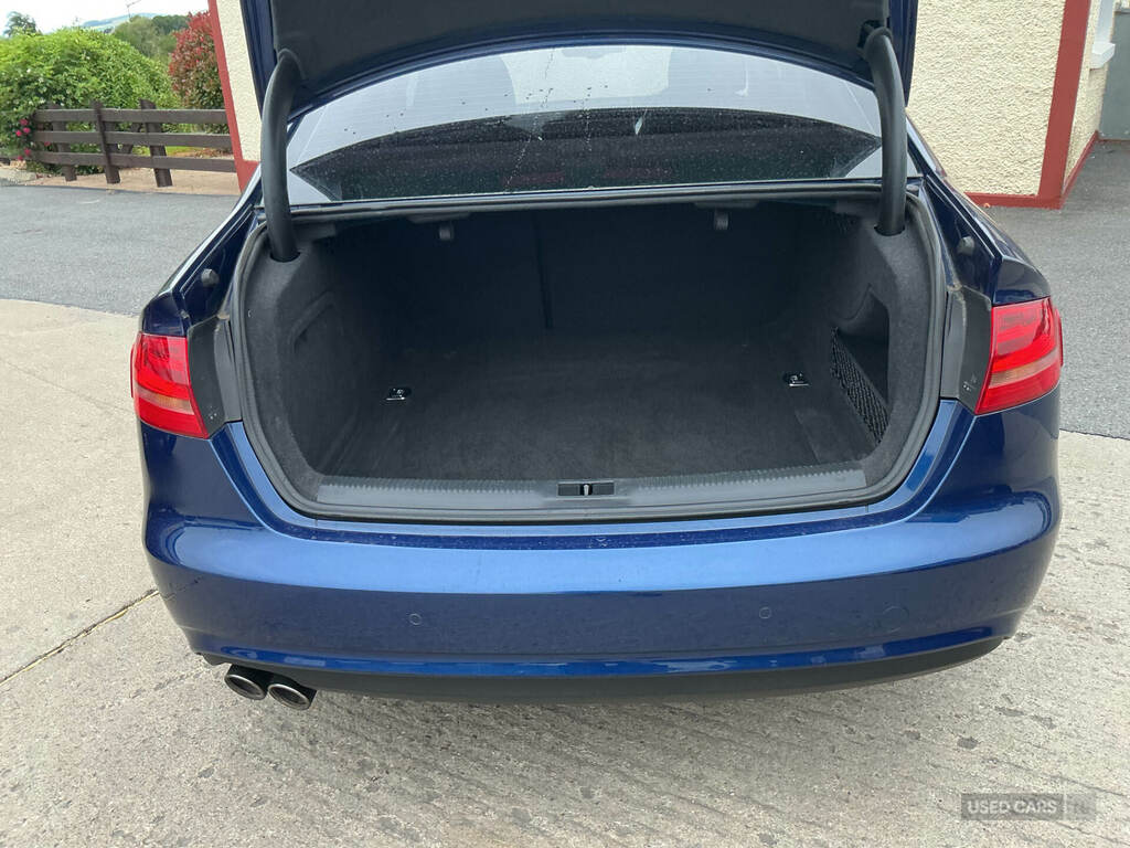 Audi A4 2.0 Tdi Ultra 163 Se Technik Blue #5