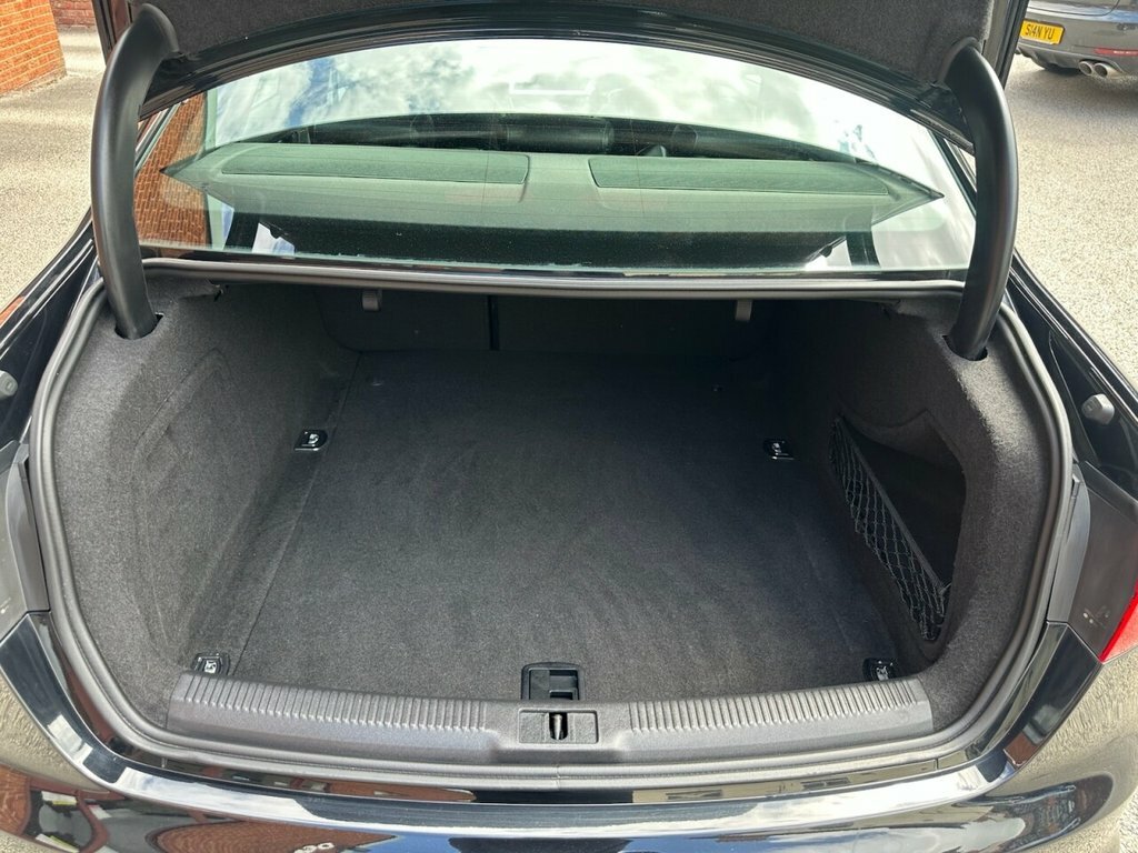 Audi A4 S Line Tdi Black #23