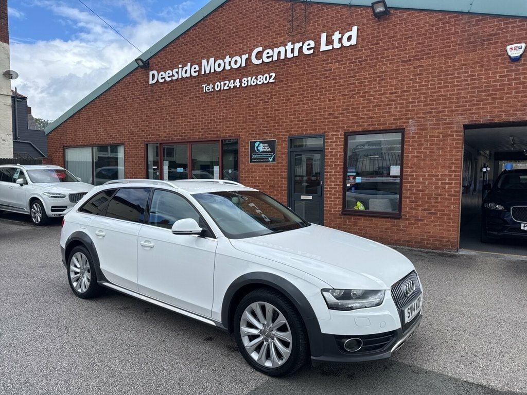 Audi A4 Allroad Avant 2.0 Black #25