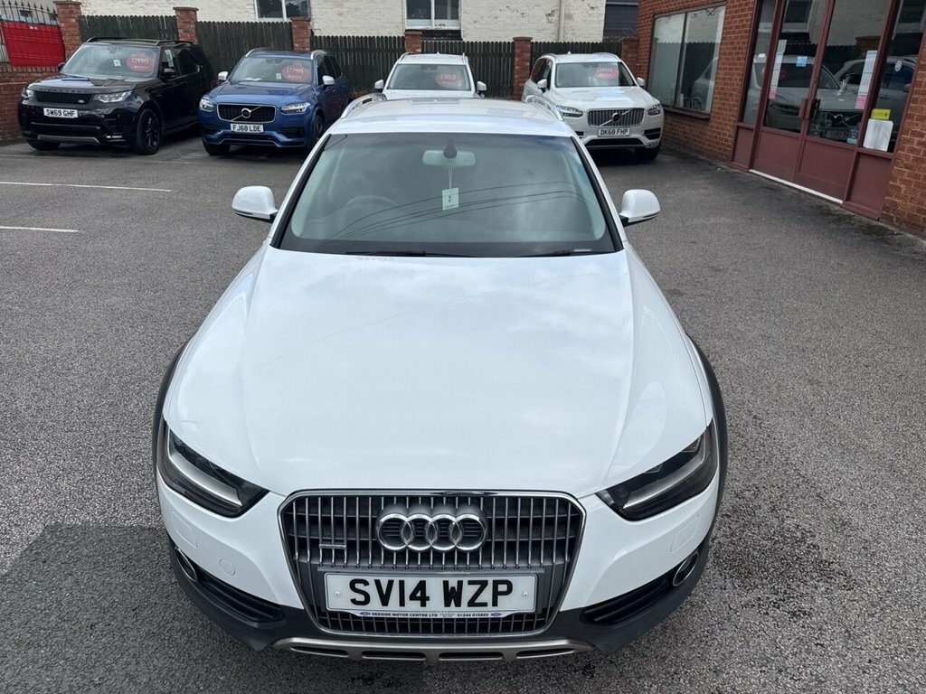 Audi A4 Allroad Avant 2.0 Black #28
