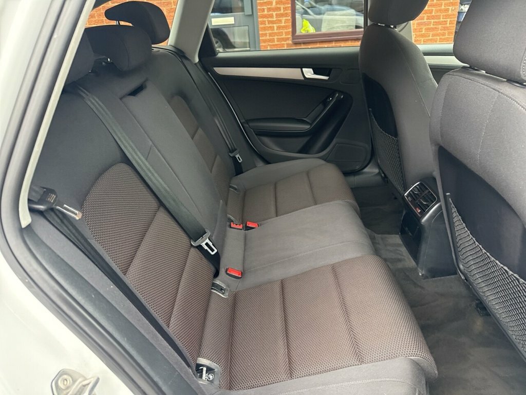 Audi A4 Allroad Avant 2.0 Black #14