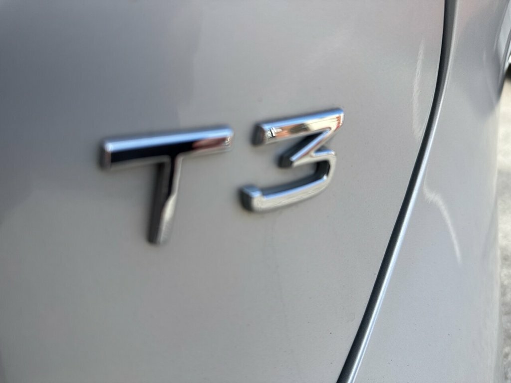 Volvo V40 Cross Country 1.5L Edition White #45
