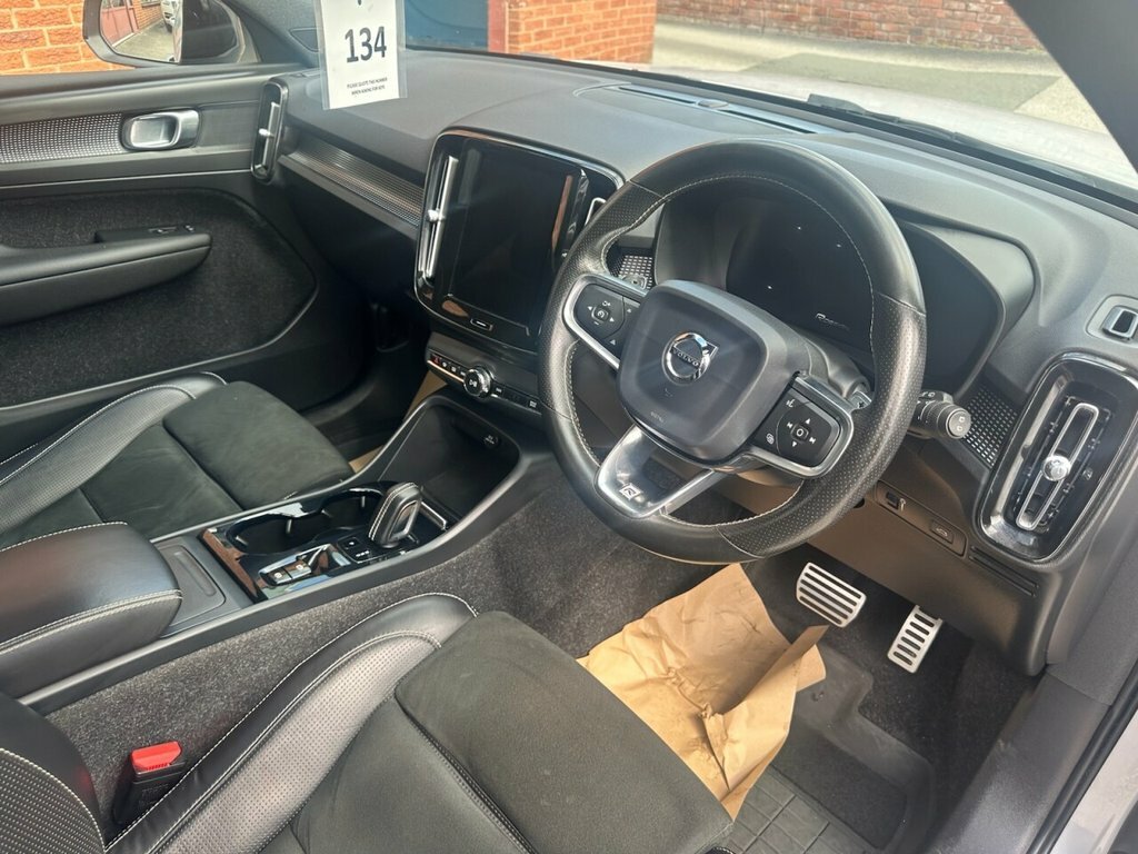 Volvo XC40 2L R-design DP19PKZ Silver #4