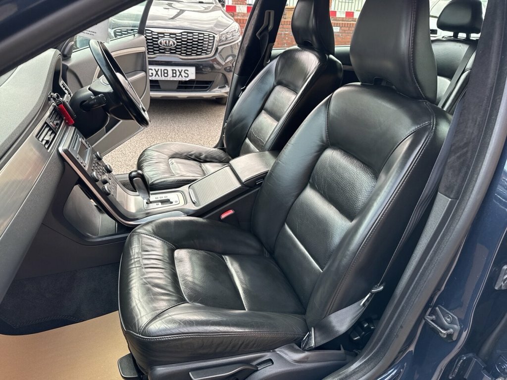 Volvo V70 2L Se Lux Blue #6