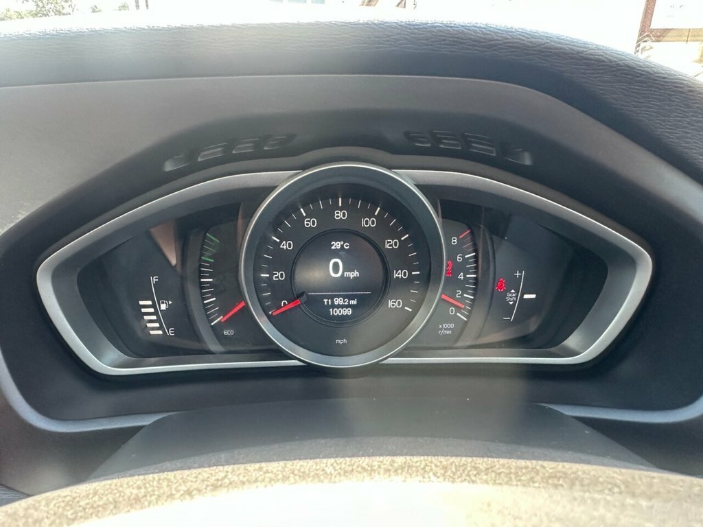 Volvo V40 2L Momentum Blue #6