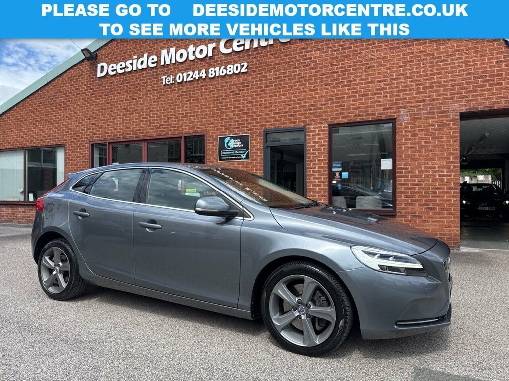 Volvo V40 1.5L Inscription Grey