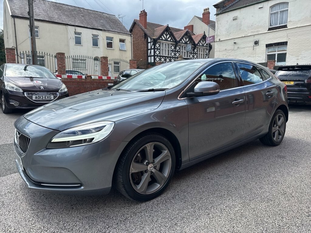 Volvo V40 1.5L Inscription Grey #2