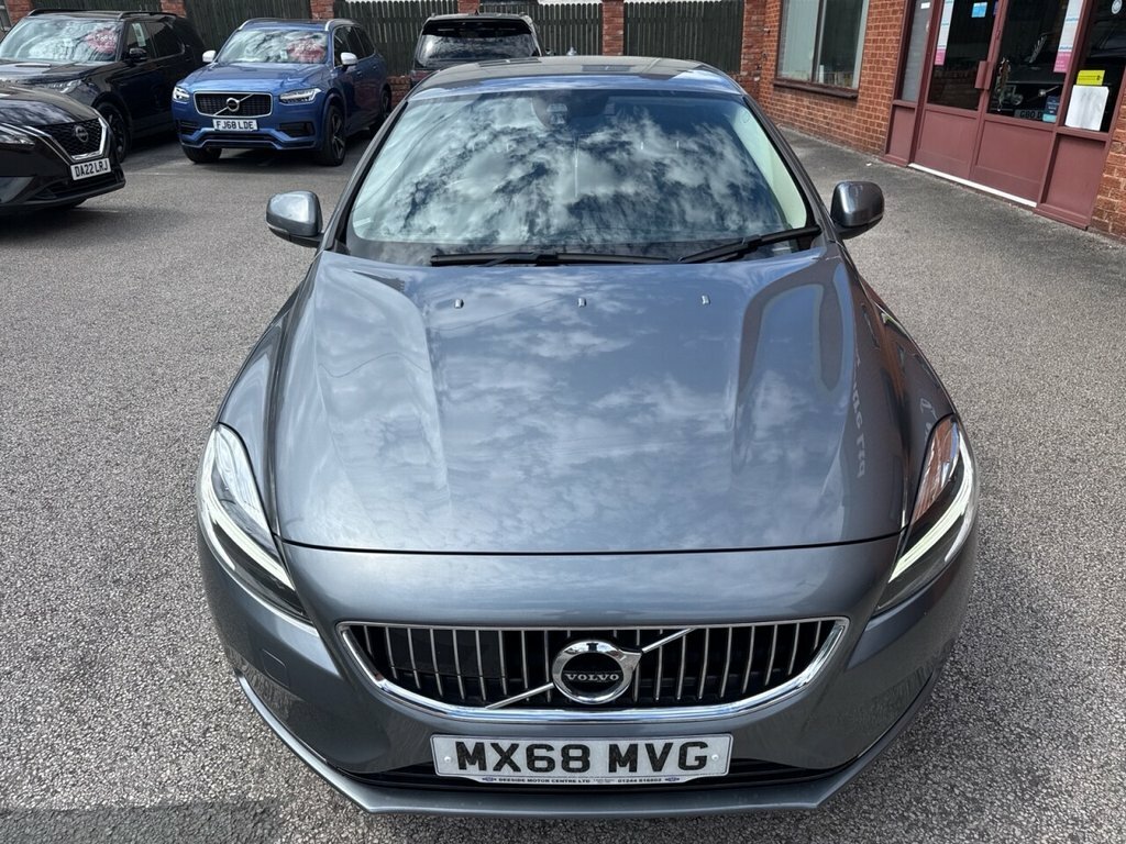 Volvo V40 1.5L Inscription Grey #6