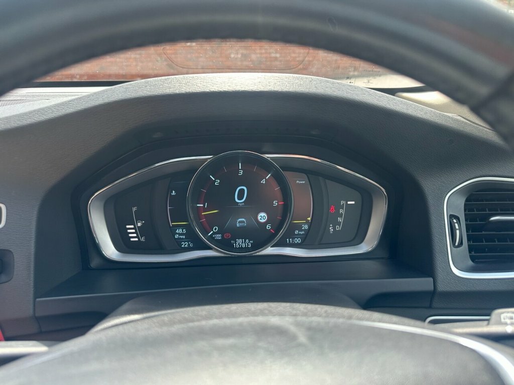 Volvo V60 2.4L Se Lux Nav Black #6