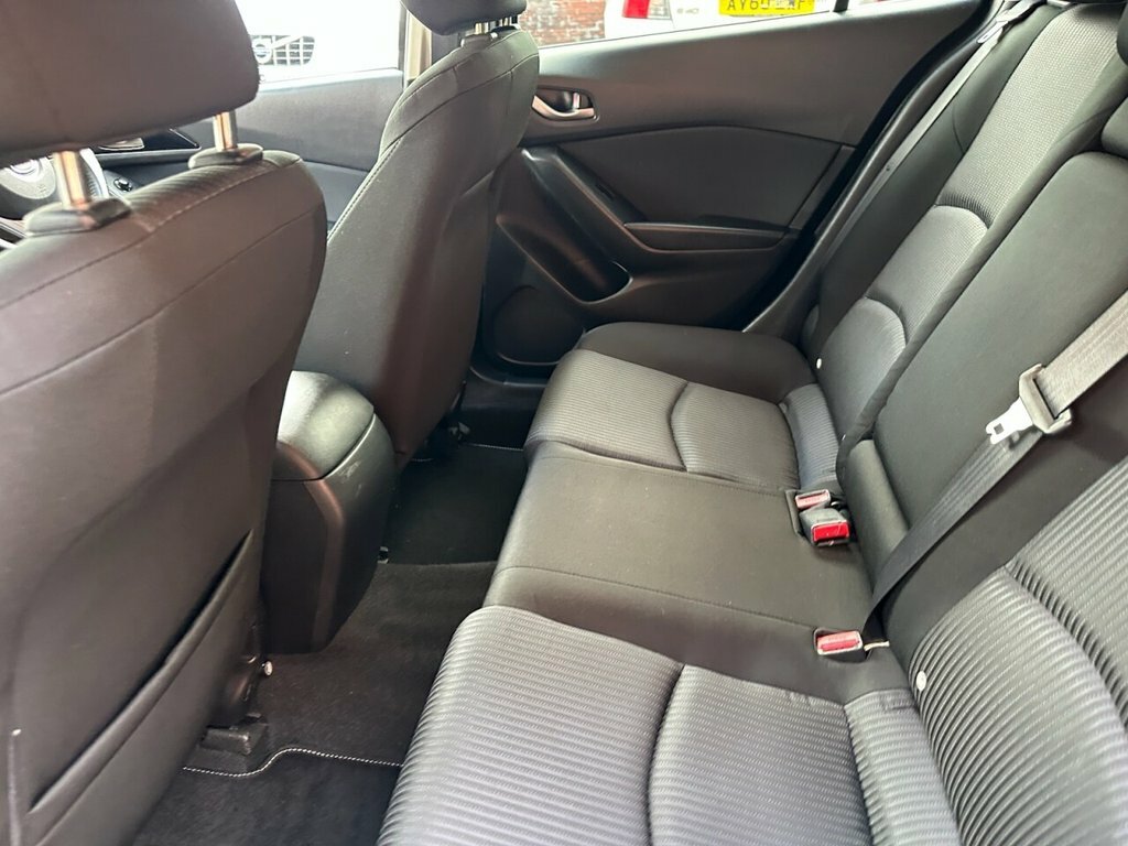 Mazda 3 2.0 Skyactiv-g Sport Nav Hatchback Silver #18