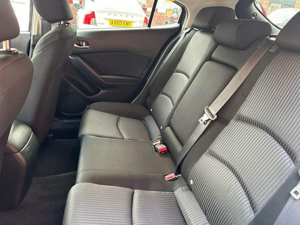 Mazda 3 2.0 Skyactiv-g Sport Nav Hatchback Silver #20