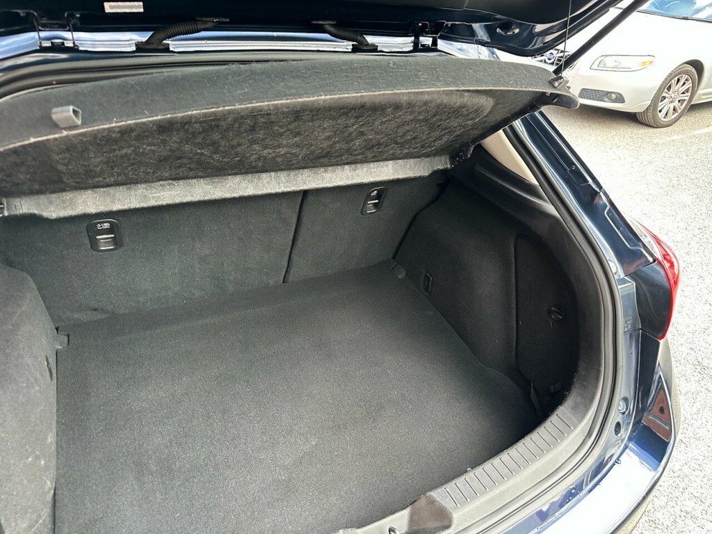 Mazda 3 2.0 Skyactiv-g Sport Nav Hatchback Silver #23