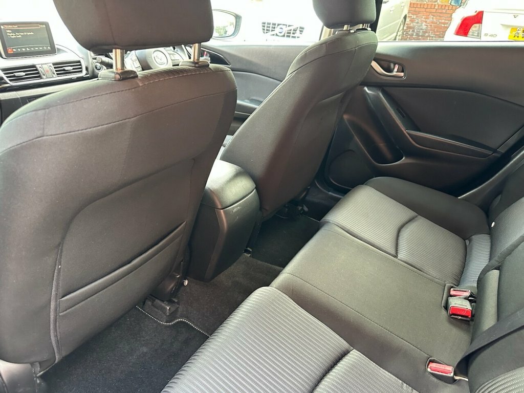 Mazda 3 2.0 Skyactiv-g Sport Nav Hatchback Silver #19