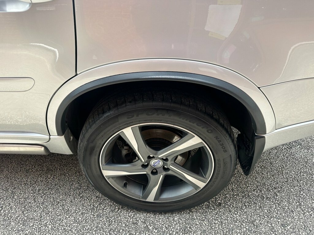 Volvo XC90 2.4 D5 Se Lux Awd 200 Bhp Black #27