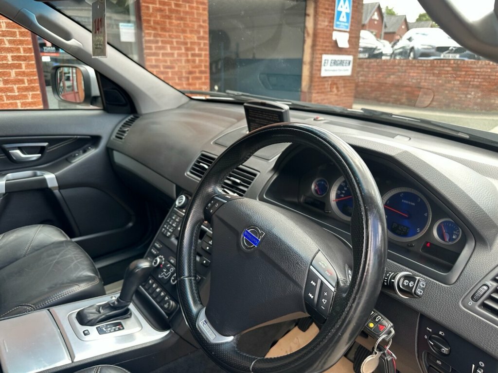 Volvo XC90 2.4 D5 Se Lux Awd 200 Bhp Black #10