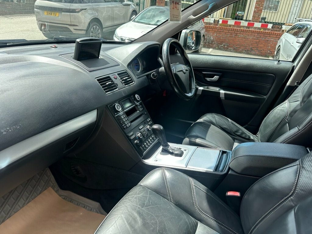 Volvo XC90 2.4 D5 Se Lux Awd 200 Bhp Black #13