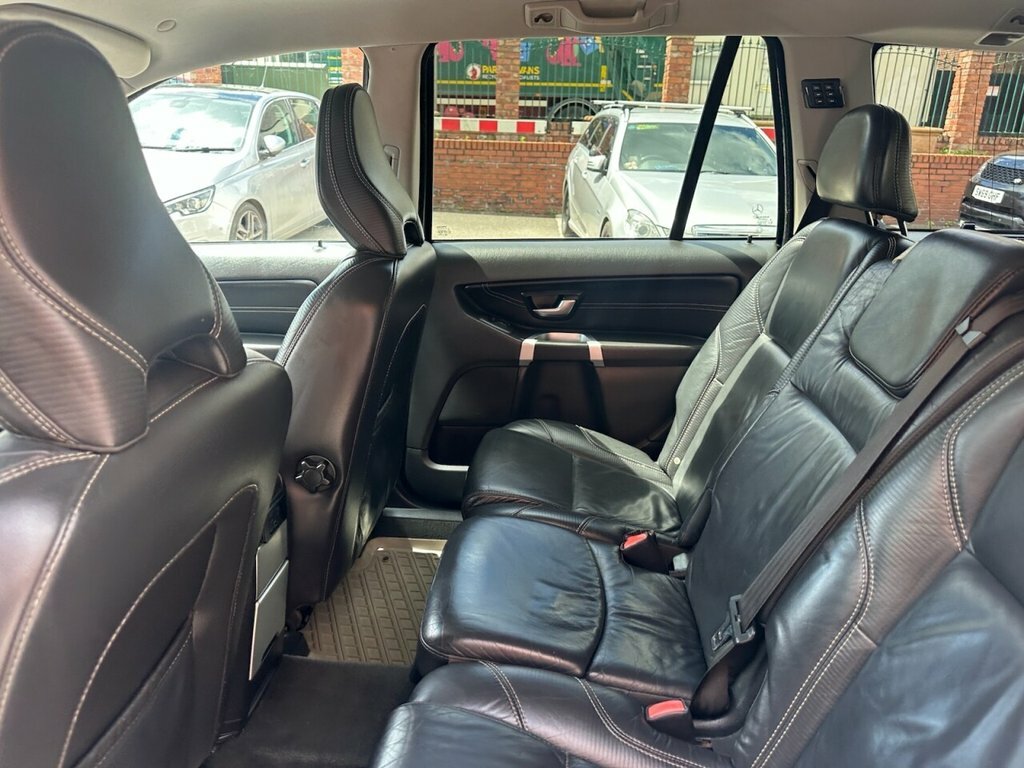 Volvo XC90 2.4L R-design Nav Silver #6