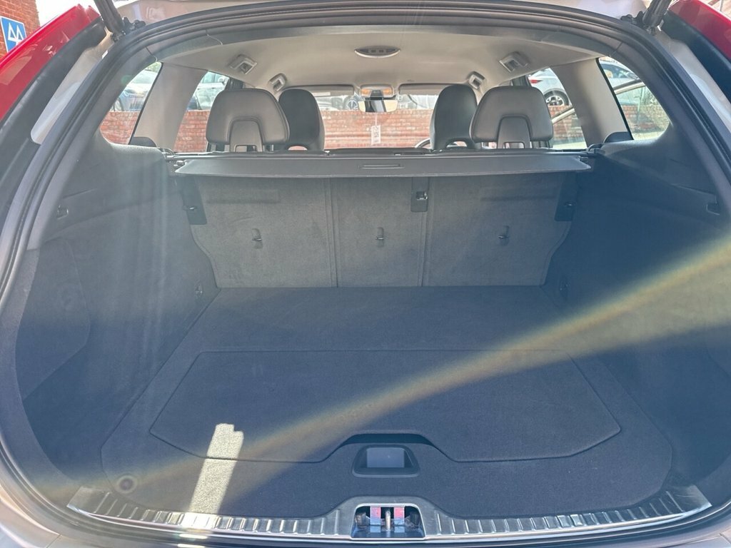 Volvo XC60 D4 R-design Nav Awd Black #20