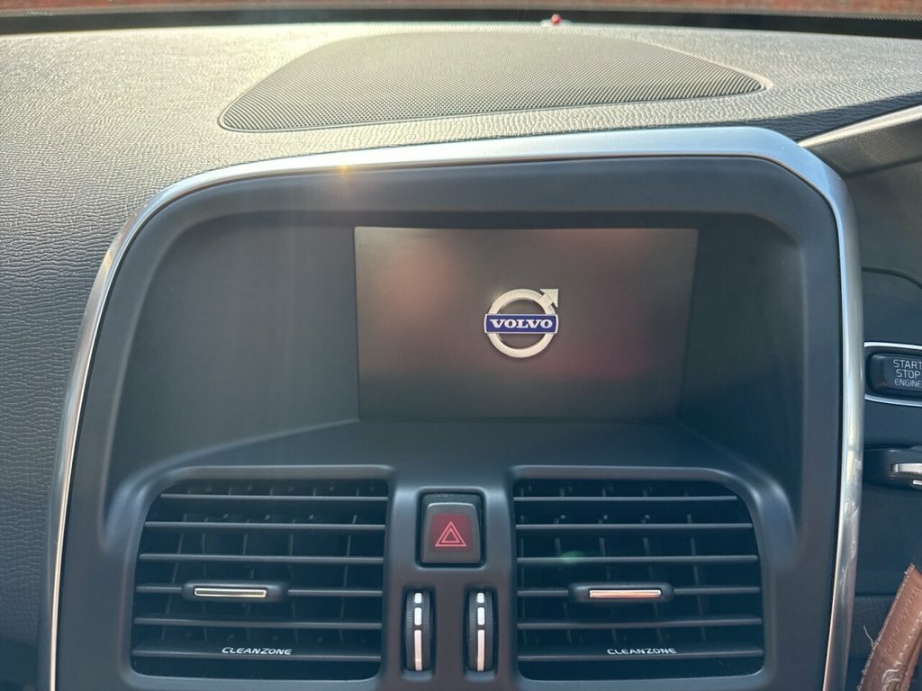 Volvo XC60 D4 R-design Nav Awd Black #13
