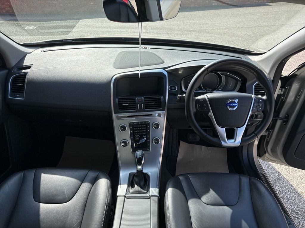 Volvo XC60 D4 R-design Nav Awd Black #14