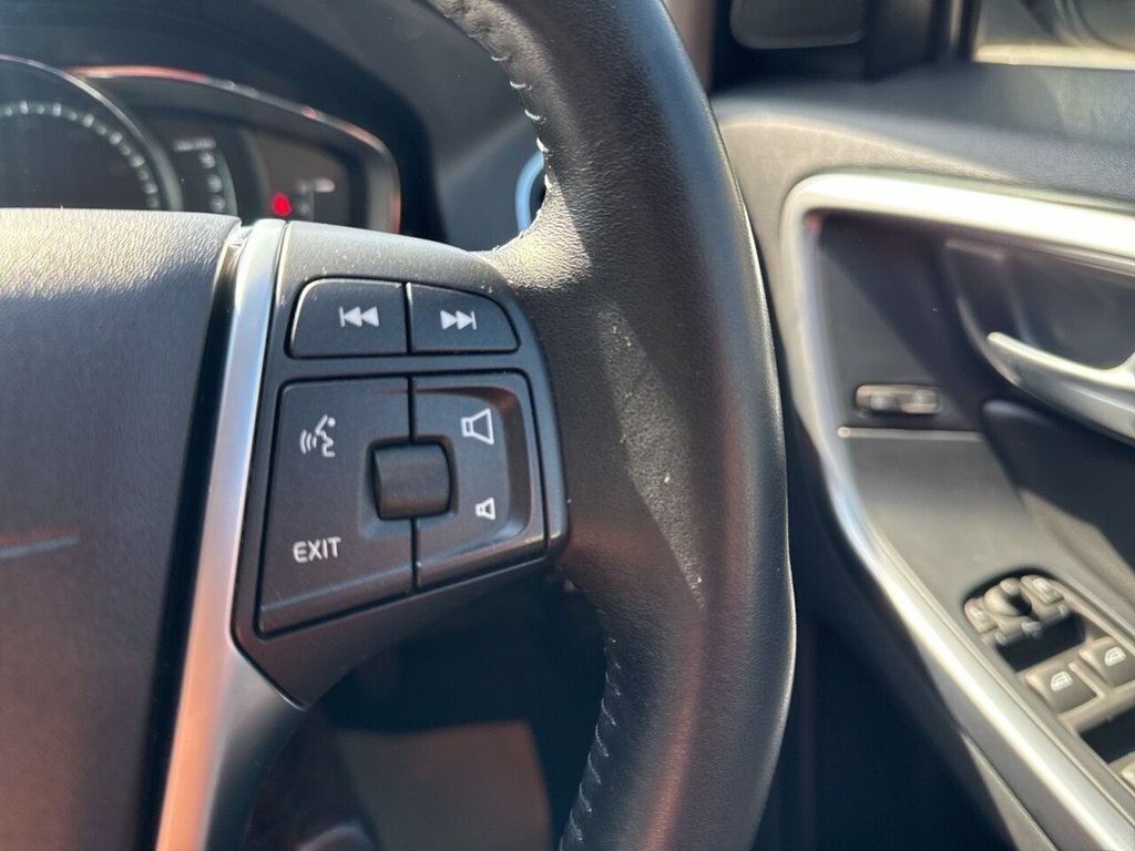 Volvo XC60 D4 R-design Nav Awd Black #39