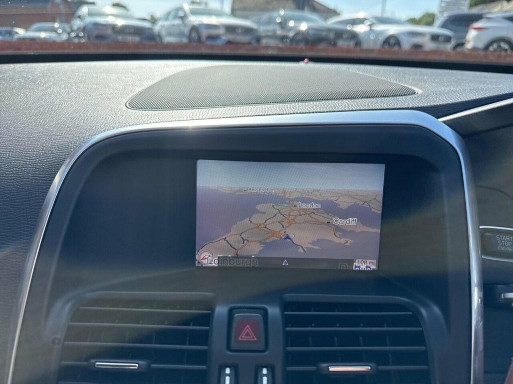 Volvo XC60 D4 R-design Nav Awd Black #9