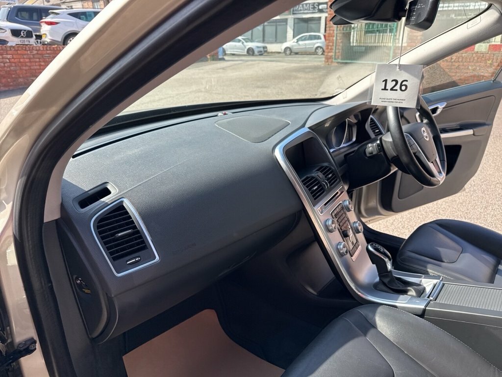 Volvo XC60 D4 R-design Nav Awd Black #35