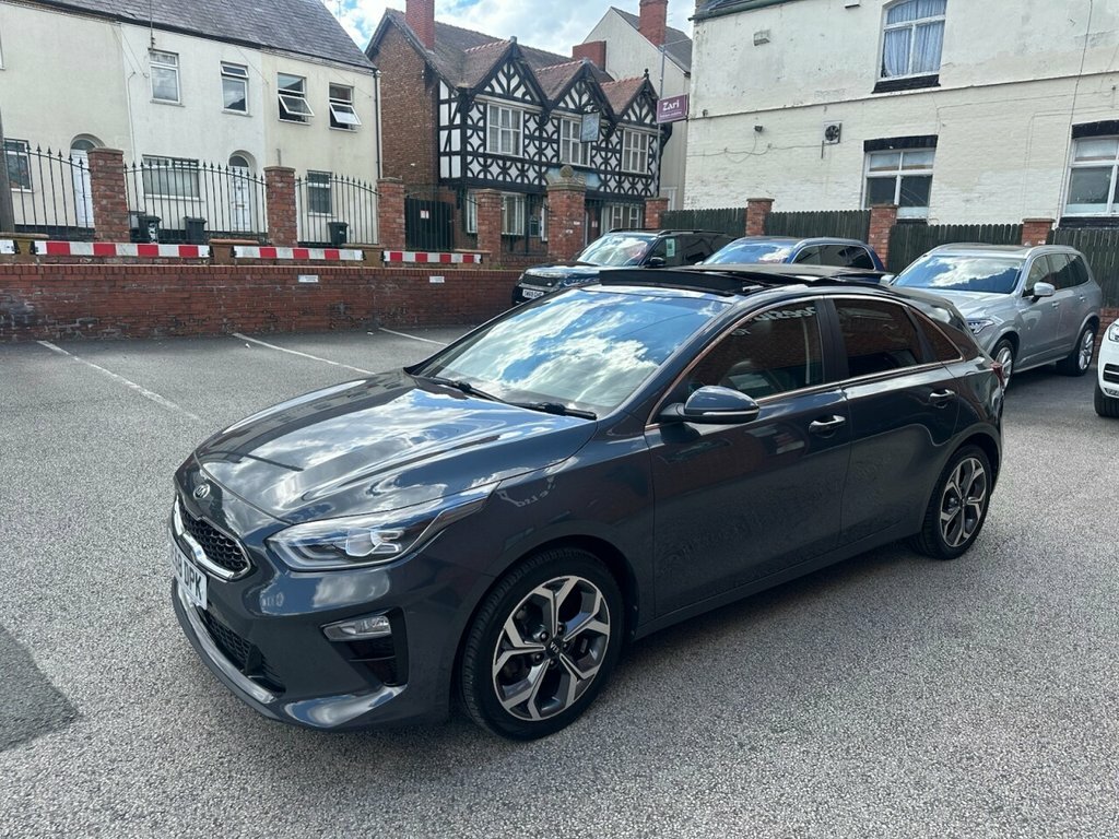 Kia Ceed 1.4L First Edition Grey