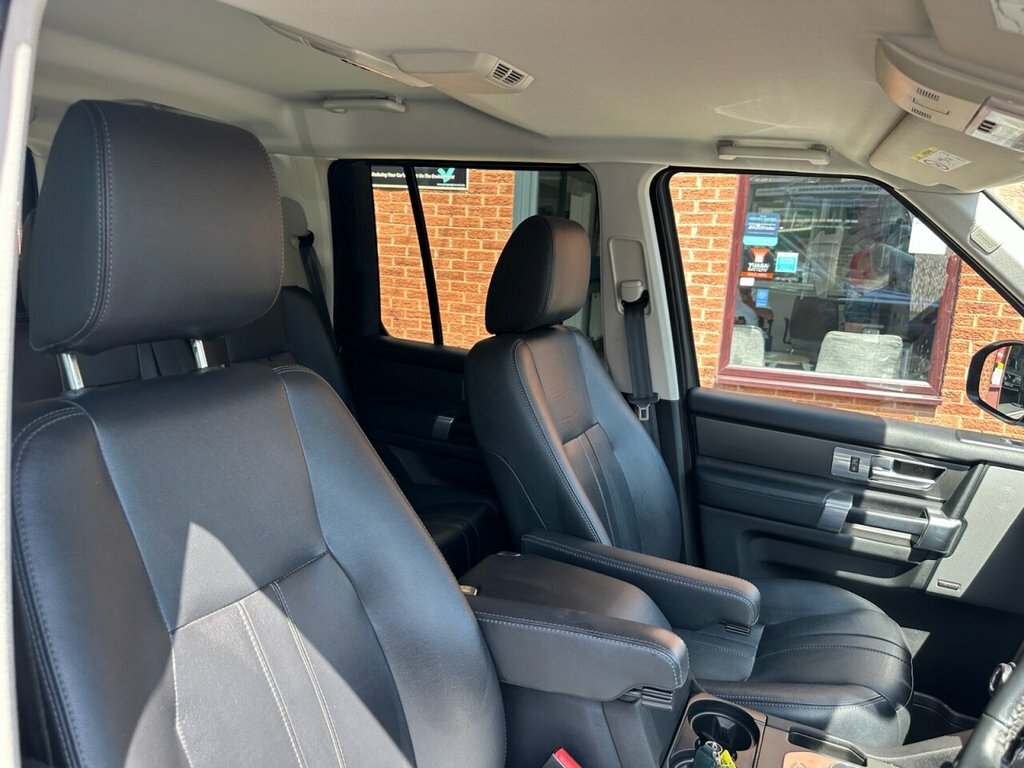 Land Rover Discovery 4 Sd V6 Se Tech Green #28